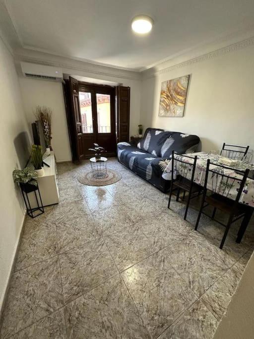 Economico Piso En Madrid Centro Apartamento Exterior foto
